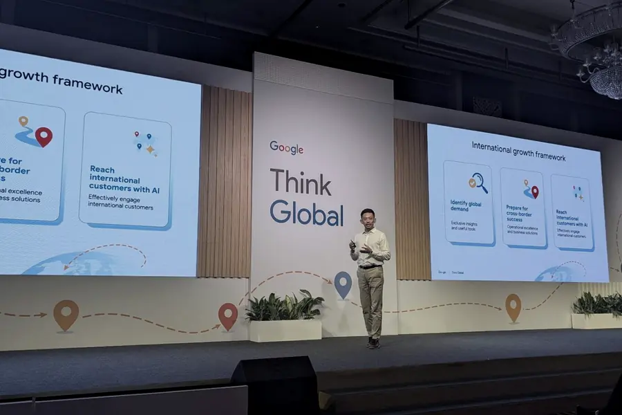 Think Global（Google · インド）で登壇する代表
